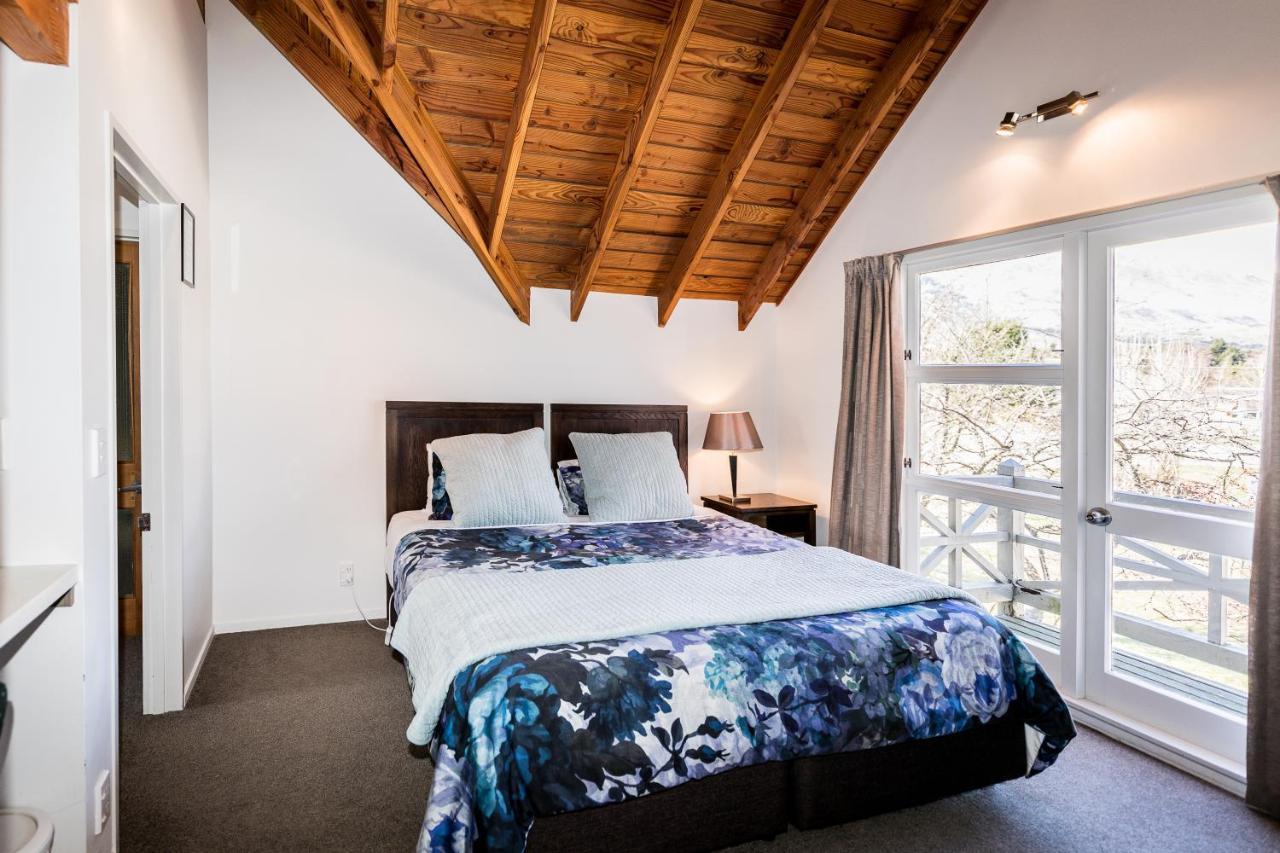 Bold Peak Lodge Queenstown Exterior foto